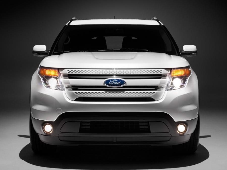  Ford Explorer 2010 года  (фото 10 из 30)